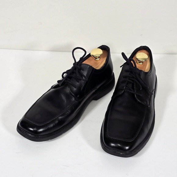 Skechers Other - Skechers Leather Caswell Oxford Mens 10 Black Square Toe Memory Foam FLAWED